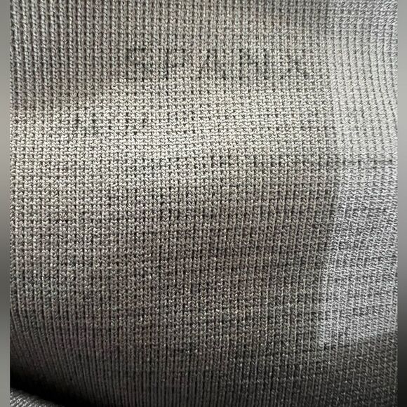 4/$25 Spanx camouflage cropped leggings size medium - Picture 4 of 4